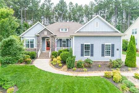 301 Holdsworth Dr Mount Holly, NC 28120