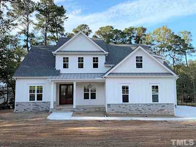 212 Congleton Way Holly Springs, NC 27540