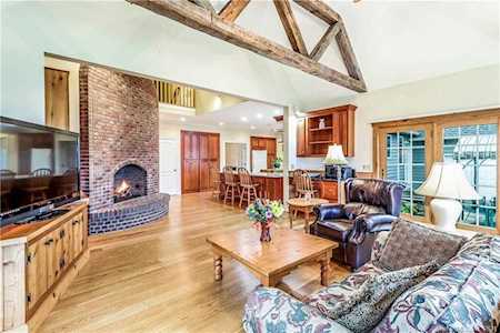 142 Chestnut Hill Road Litchfield, CT 06759