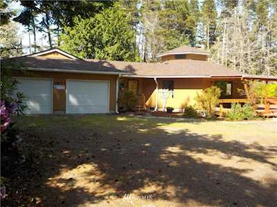 1807 243rd Lane Ocean Park, WA 98640
