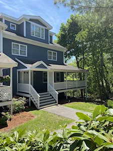 2 Carnation Cir #F Reading, MA 01867
