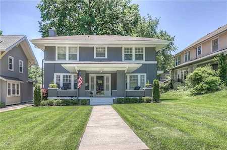 109 W 61 Terrace Kansas City, MO 64113