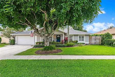 20841 Sugarloaf Ln Boca Raton, FL 33428