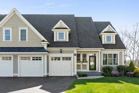 16 Independence Ln #16 Shrewsbury, MA 01545