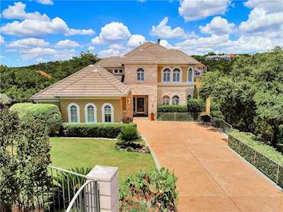 4569 Golf Vista Dr Austin, TX 78730
