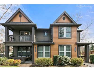 7054 NE Rocky Brook St Hillsboro, OR 97124