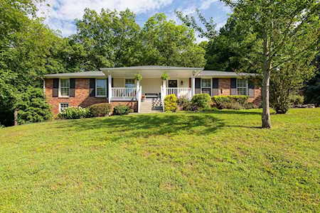 808 Russleo Dr Nashville, TN 37209