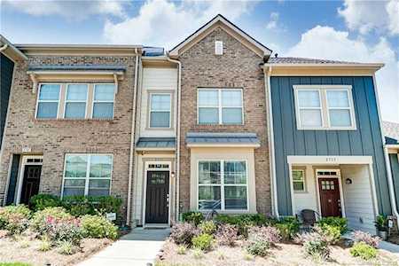 2711 Tranquil Oak Place Charlotte, NC 28206
