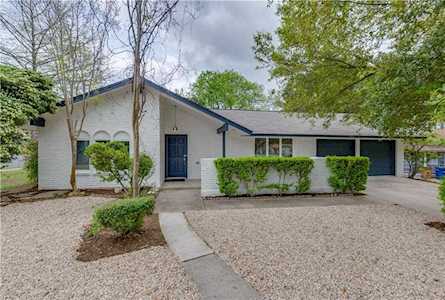 1403 Marston Cir Austin, TX 78753
