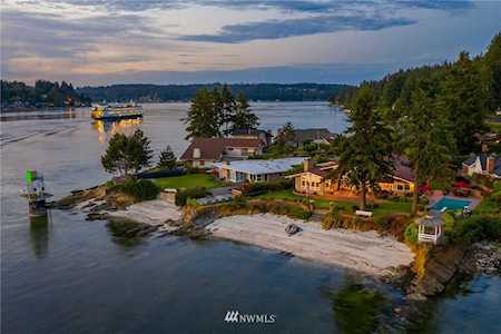 Port Orchard Waterfront Homes (Local Waterfront Specialists)