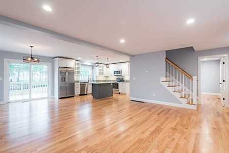 3 Sequoia Drive Kingston, MA 02364