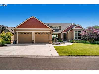 450 N Stonegate Dr Washougal, WA 98671