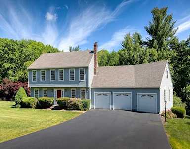 16 Longwood Drive Hopkinton, MA 01748
