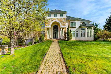 26 Coachman Ridge Rd Shrewsbury, MA 01545