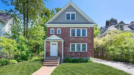 26 Foster St #26 Newton, MA 02460