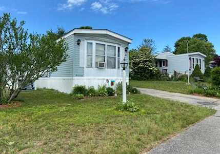 26 Greenwich West Rd West Greenwich, RI 02817