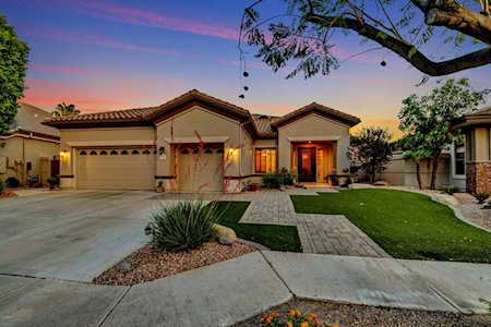 349 W Secretariat Drive Tempe, AZ 85284