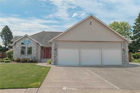 2927 Premiere Place Longview, WA 98632