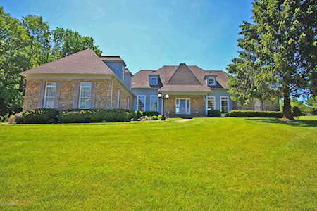 1469 Muirfield Ct Shelbyville, KY 40065