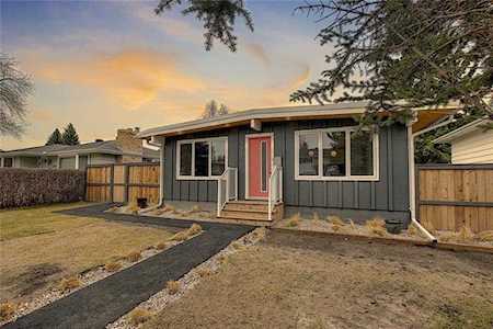 5915 Dalkeith Hill(s) NW Calgary, AB t3a 1g7