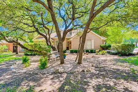 6009 Roxbury Ln Austin, TX 78739