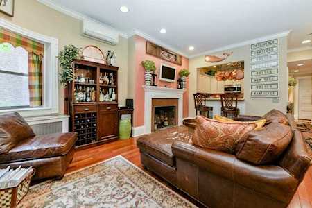 186 Commonwealth Ave #16 Boston, MA 02116