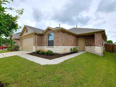 19109 Great Falls Dr Manor, TX 78653