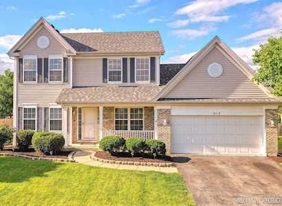 513 Victoria Ln Oswego, IL 60543