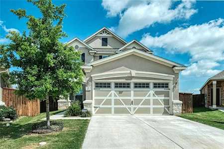 1017 Danish Cv Hutto, TX 78634