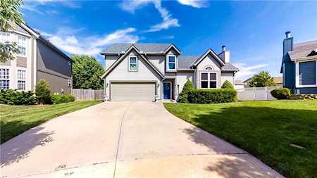 16131 S Matt Ct Olathe, KS 66062