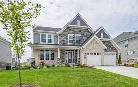 2489 Sierra Dr Crescent Springs, KY 41017