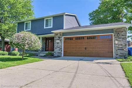 16193 Silvercrest Drive Dr Fenton Twp, MI 48430