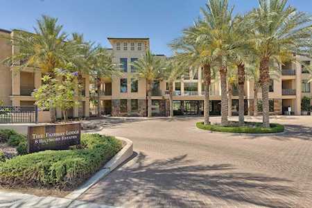 8 Biltmore Estate #121 Phoenix, AZ 85016
