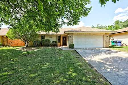 10421 Hollyhead Way Yukon, OK 73099