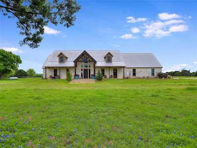 6100 County Road 1233 Godley, TX 76044