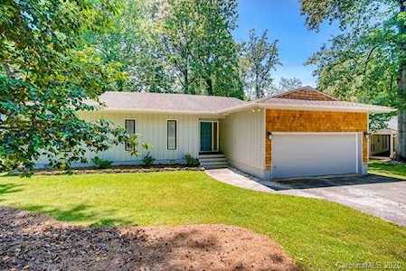 4906 Crooked Oak Ln Charlotte, NC 28226