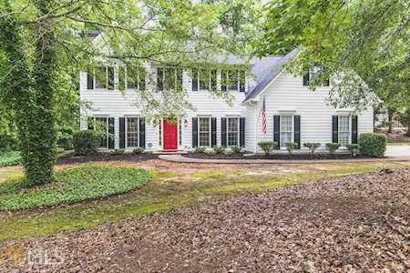 634 Bellenden Dr Peachtree City, GA 30269
