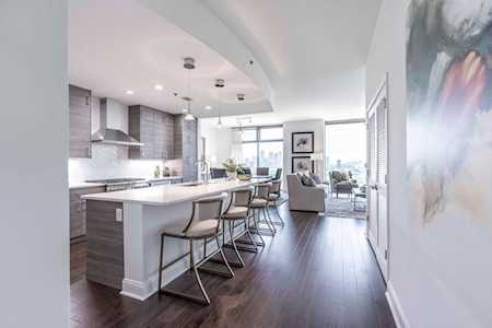 270 17th St NW #2907 Atlanta, GA 30363