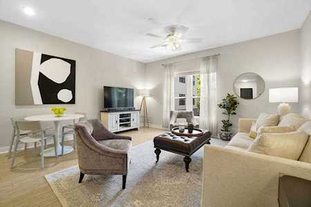 999 Hancock St #206 Quincy, MA 02169