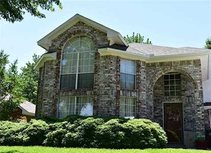 5226 Fairmount Drive Grapevine, TX 76051