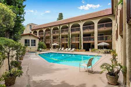 5718 Ravenspur Drive #105 Rancho Palos Verdes, CA 90275