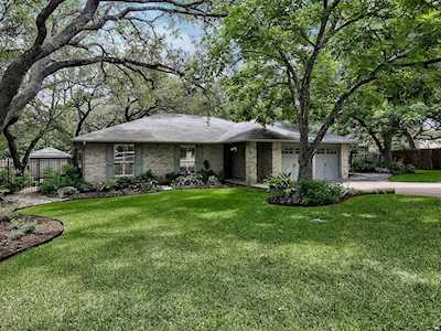 6605 Branching Oak Ct Austin, TX 78759