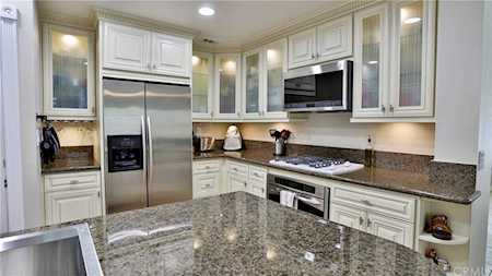 194 Sandcastle Aliso Viejo, CA 92656