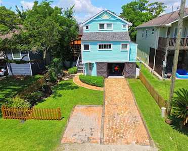 512 Clear Lake Rd Clear Lake Shores, TX 77565