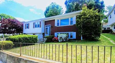 520 Poplar St Boston, MA 02131