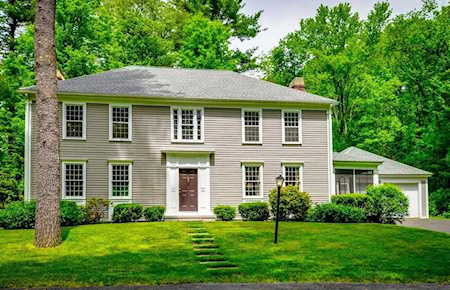 38 Ruddock Road Sudbury, MA 01776