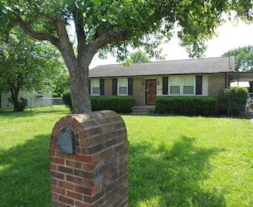 3168 Gwynnwood Dr Nashville, TN 37207