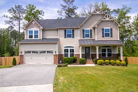 10601 Ethens Point Ct Chester, VA 23831