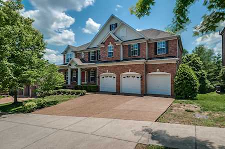 1206 Broadmoor Cir Franklin, TN 37067