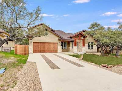 14 Champions Cir Wimberley, TX 78676